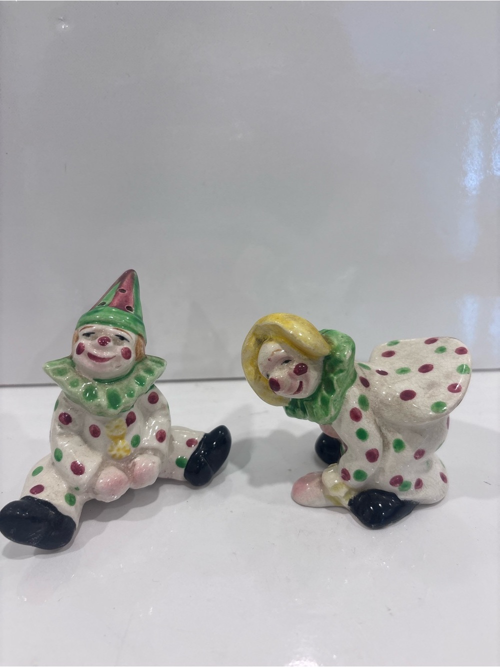 Vintage Japan ceramic clown salt &pepper shakers both corks present mid century